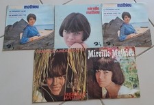 Lot de 12 disques vinyles 45 tours de " MIREILLE MATHIEU "