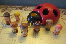 T26/ VULLI VINTAGE COCCINELLE