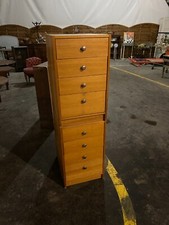 PA 057 Deux petits meubles de rangement à tiroirs  Bien Lire La Description Svp