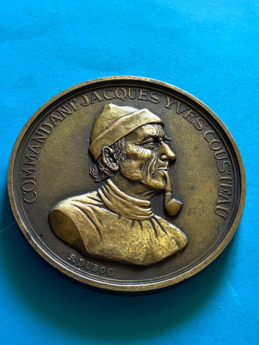Belle medaille commandant - belle,