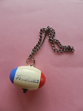 porte clefs ballon de rugby mètre pub freedent FFR