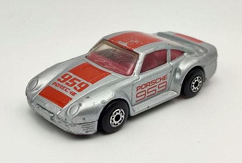 Porsche 959 matchbox - ★,