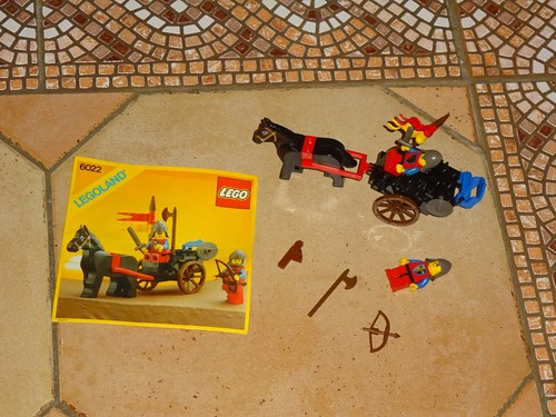 Lego castle 6022 horse - lego,