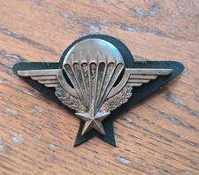 Insigne Brevet Parachutisme Militaire Matriculé  / Drago Romainville  /+215