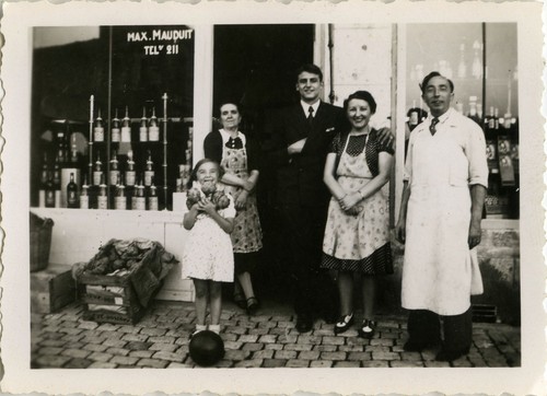 Old photo vintage snapshot - vintage,