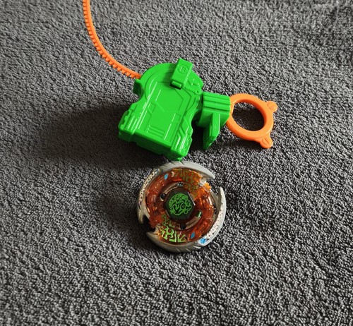 Toupie beyblade métal masters - toupie,