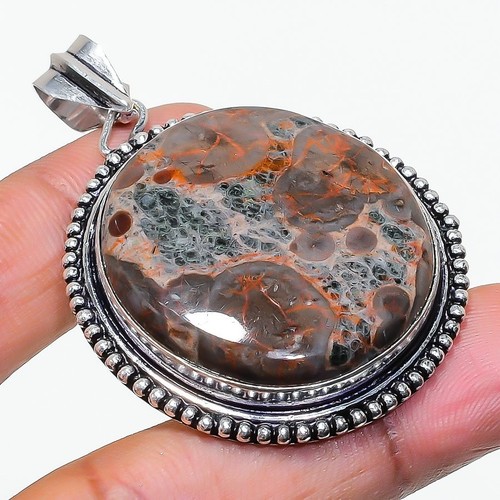 Pendentif pierre précieuse