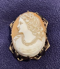 Broche Camée- Charme Ancien