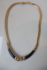 Collier Pierre Lang, Belle