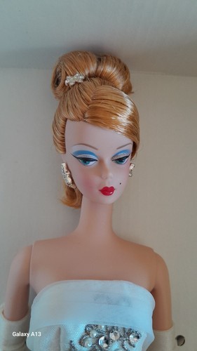 Fashion model joyeux silkstone - fashion,