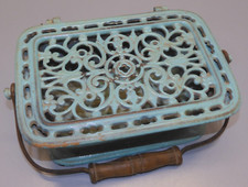 - ANCIENNE CHAUFFERETTE FONTE EMAILLEE BLEUE/VERT  Jus de grenier  COLLECTION  D