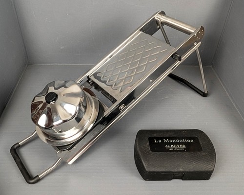 Buyer mandoline made - buyer, in