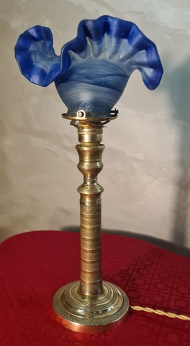 Lampe laiton ciselée - lampe,