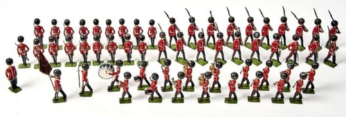 Lot figurines en plomb - 58,