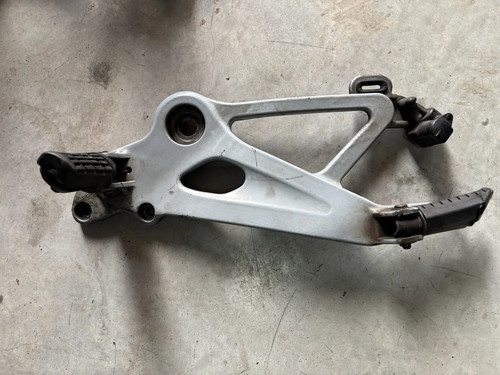Repose pieds gauches honda - repose,