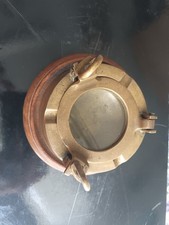 Cendrier ancien en laiton avec