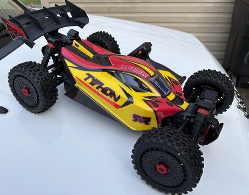 Arrma typhon mega 665 4wd - typhon,