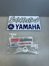 1 entretoise garde boue yamaha