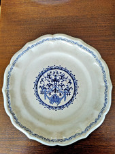 ancienne assiette bleue et