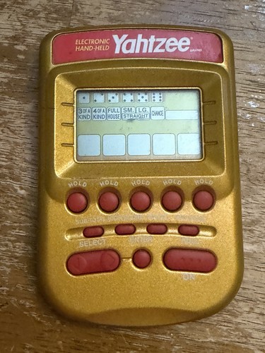 Hasbro 2002 vintage yahtzee - vintage,