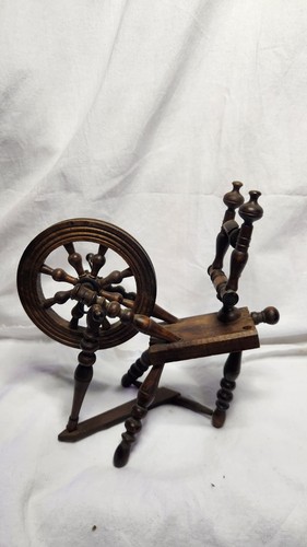 Joli petit rouet - , miniature
