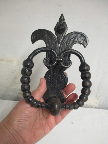 Ancien heurtoir porte en - de,
