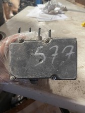 POMPE HYDRAULIQUE ET CALCULATEUR d'ABS RENAULT MEGANE BOSCH 0 265 800 662 085