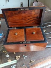 Ancienne belle  boîte  à