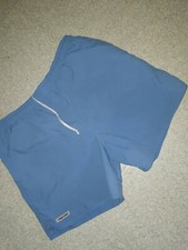 Taille XL magnifique short de bain tribord Decathlon avec filet  EXCELLENT ETAT