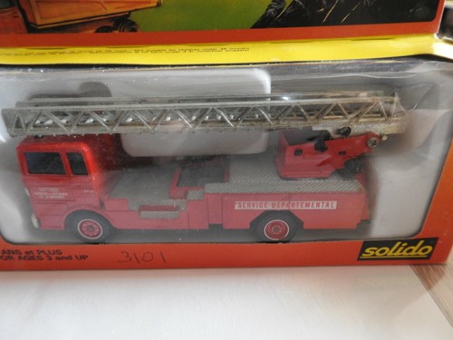 Voiture miniature pompiers - voiture,