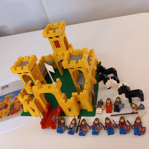 Lego 375 chateau jaune - chateau,