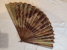 GRAND ÉVENTAIL ANCIEN XIXe