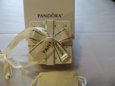 PANDORA 2016 Gift Box