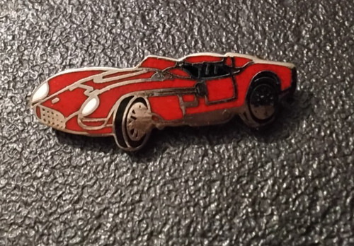 Pin sport automobile - pin’s,