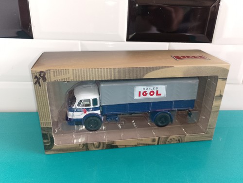 2903261 camions autrefois - camions, d'autrefois