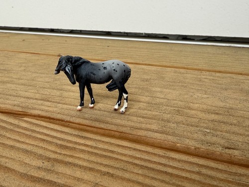 Custom maggie bennett resin - maggie,