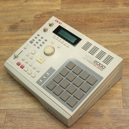 Akai professional mpc2000 - akai,