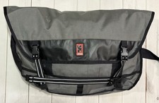 Chrome Industries Messenger