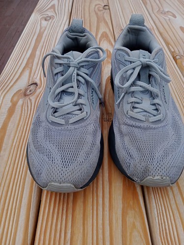 Men size brooks trace - 11,