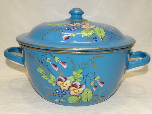 Superbe petite soupiere - -,