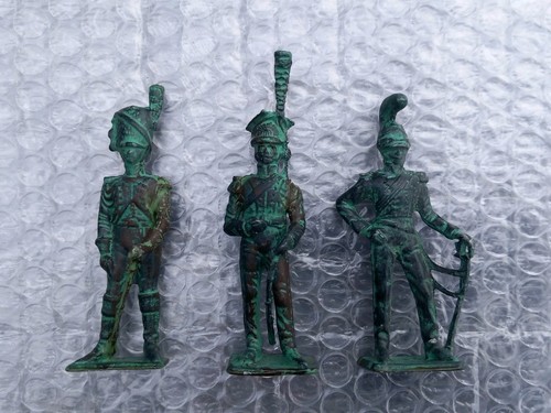 3 soldat de plomb - ,