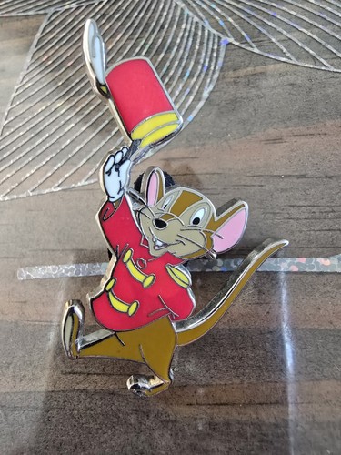 Pins disneyland paris refresh - disneyland,