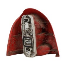 Feu arriere principal droit