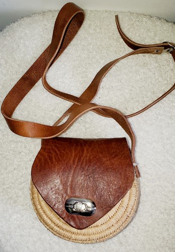 Sac main artisanal cuire - main,