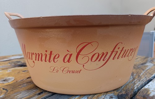 Vintage creuset grande - vintage, le
