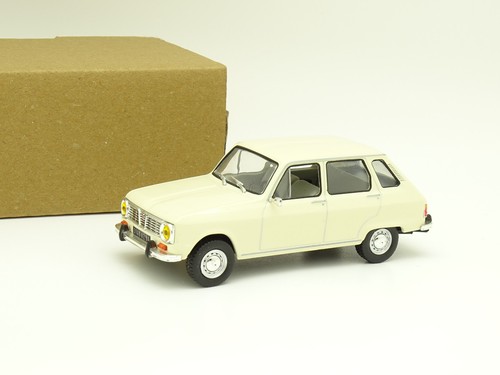 Ixo renault 6 - -, white