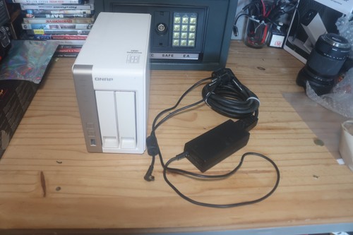 Nas qnap 231 baies sata - ts-231, 2