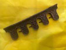 SUPPORT DE QUEUES DE JEU DE BILLARD ANCIEN EN FONTE