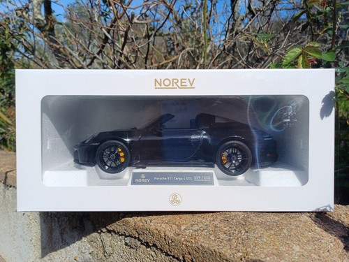 Norev porsche 911 targa 4 - 1/18,