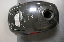 Aspirateur traineau avec sac ELECTROLUX EUS8GREEN, incomplet (Hors Services )